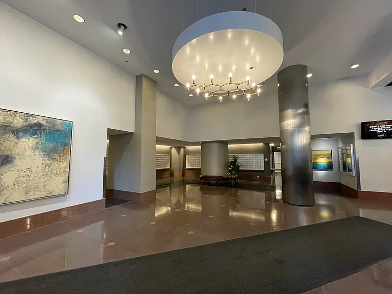 3660 N Lakeshore Dr #516 — Photo 5