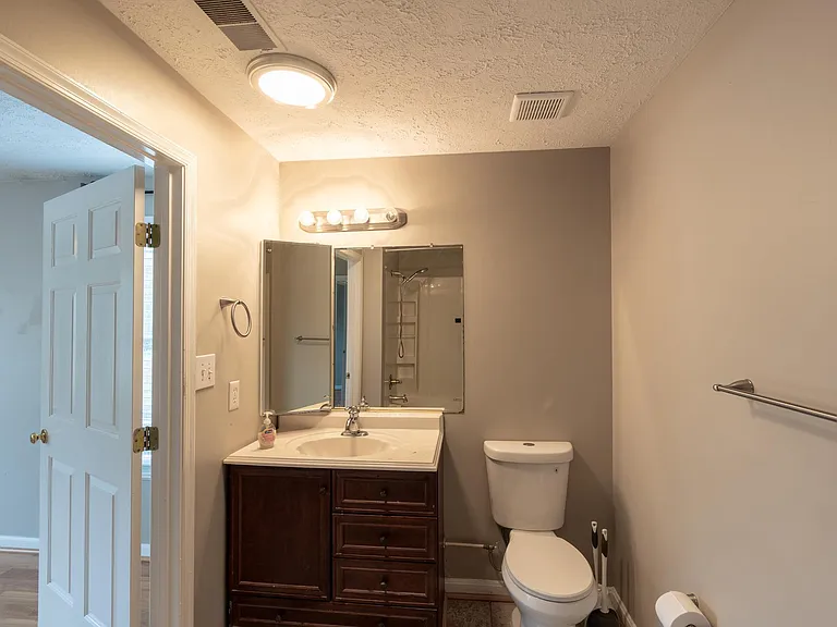 689 Winding Stream Way #101 — Photo 14