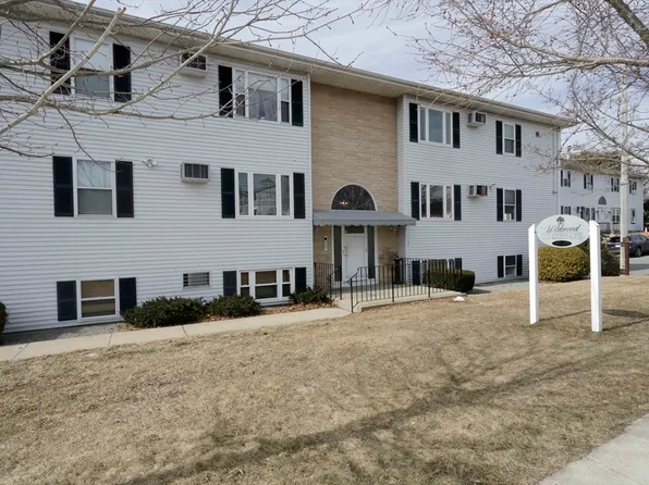 3299 Acushnet Ave APT 23, New Bedford, MA 02745