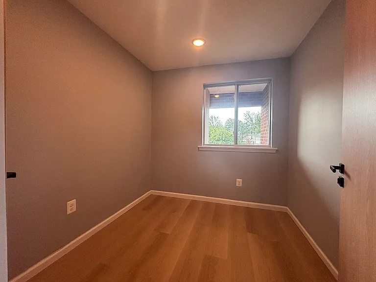 4936 Nash St NE #6 — Photo 14