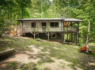 102 Pinebark Rdg, Candler, NC 28715