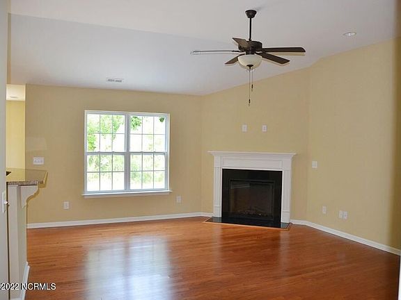 2nd image of 3628 Thornbrook Dr