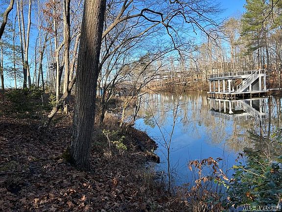 2nd image of 234 Sail View Ln