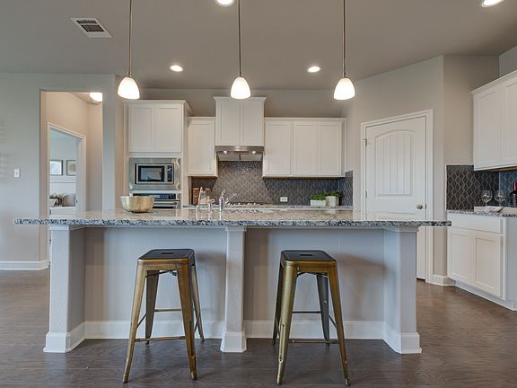 The Preserve at Singing Hills - Cleburne Interior Image 5