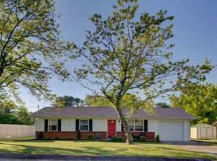 119 Lynwood Ln, Oak Ridge, TN 37830