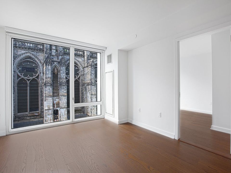 1st image of 400 W 113th St APT 917
