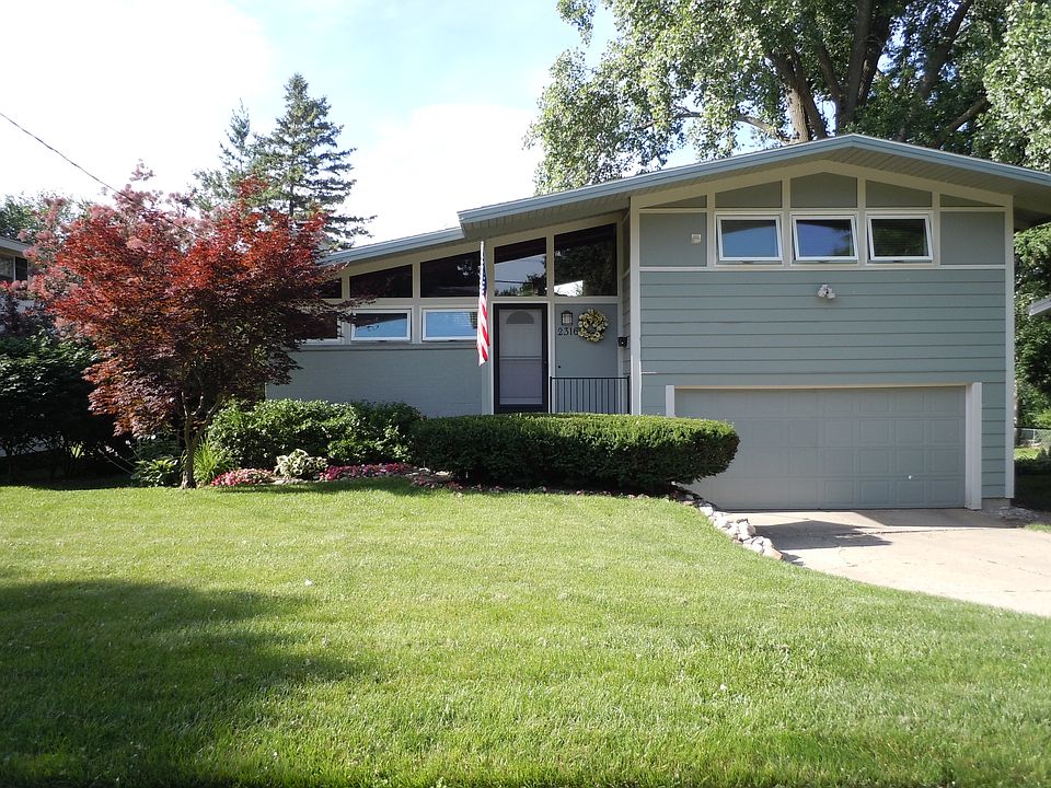 1st image of 2316 El Dorado Dr SE