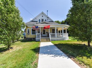 202 Palmer Ave, Corinth, NY 12822