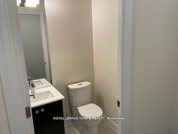 5th image of 9085 Jane St #1401