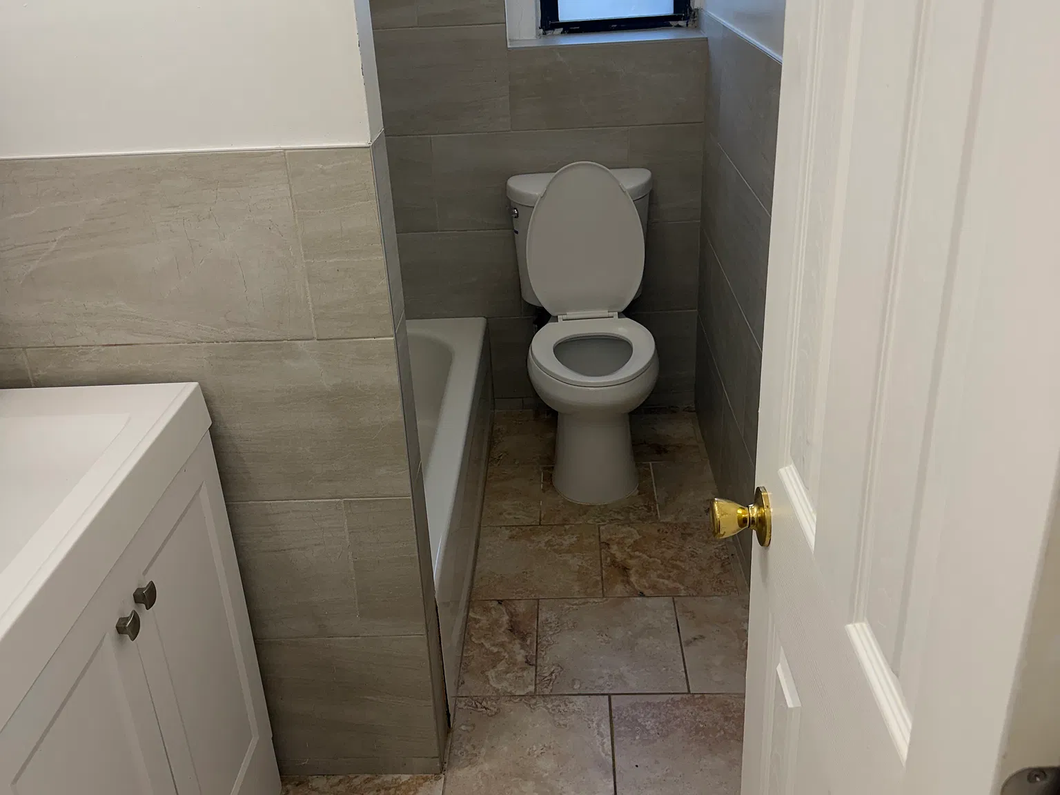 2 bed, $2,600 — Photo 1