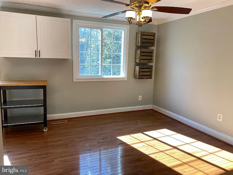 1666 Barnstead Dr — Photo 10