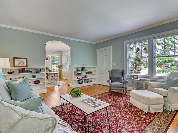 3rd image of 2515 Berkley Pl