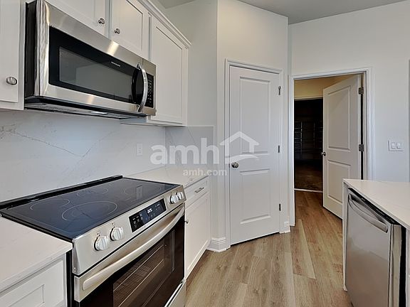 4th image of 5928 Sycamore Place St