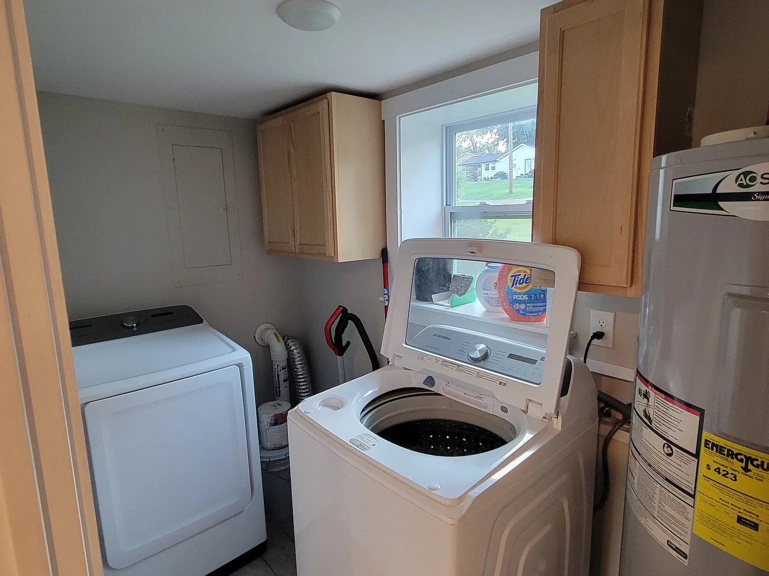 4 bed, 2200 sqft, $750 — Photo 3