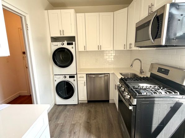 3200 Fairfield Ave #6M