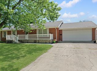 120 N Fredrick St, Rantoul, IL 61866