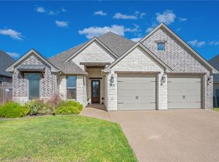 3911 Eskew Dr, College Station, TX 77845