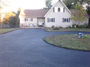 785 Oakwood Rd, Ortonville, MI