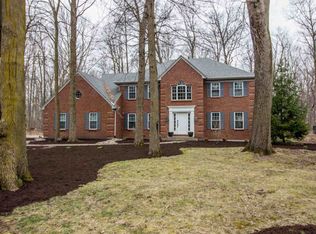 10915 Country Wood Trl, Fort Wayne, IN