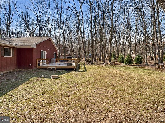 3rd image of 67 Spencer Ln