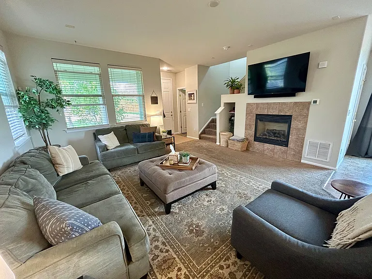 3393 Florence Way — Photo 7