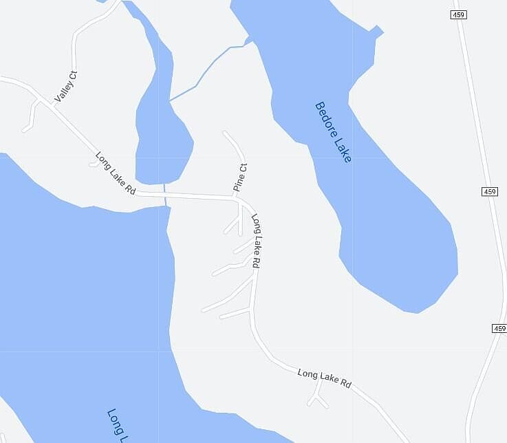 2nd image of Pine St