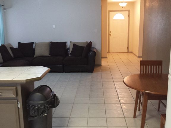 Living/Dining/Kitchen combo