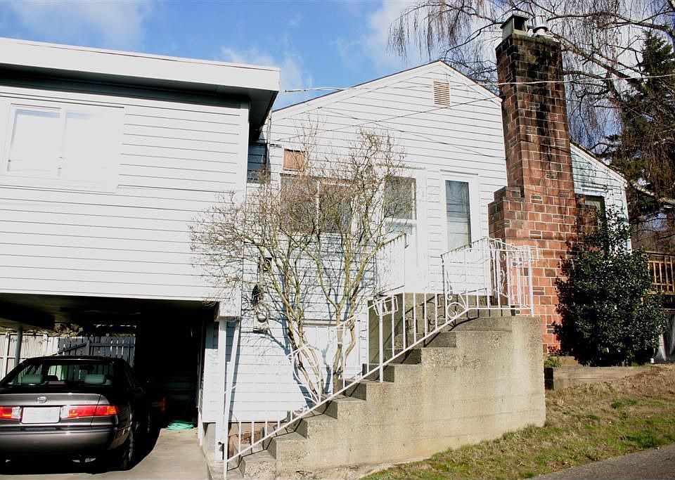 2nd image of 4201 Baker Ave NW