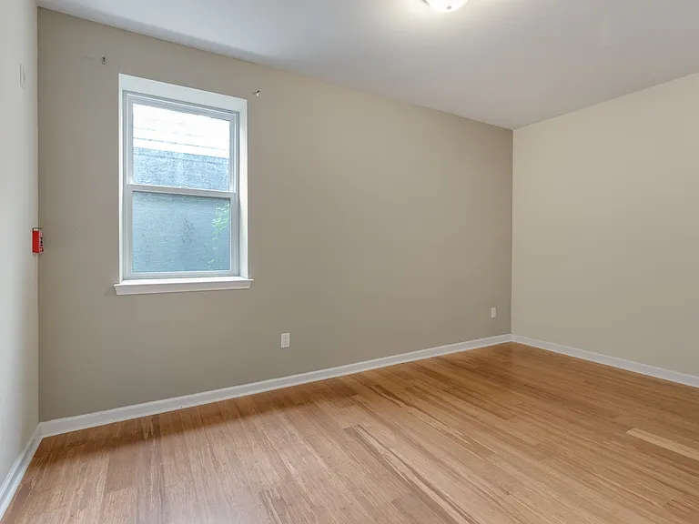 2418 Frankford Ave #4 — Photo 9