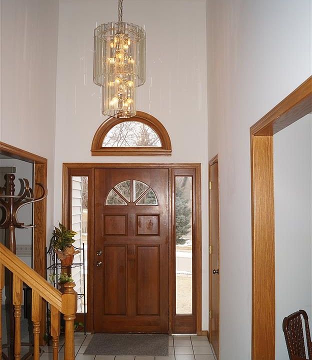 1st image of 16012 Franklin St