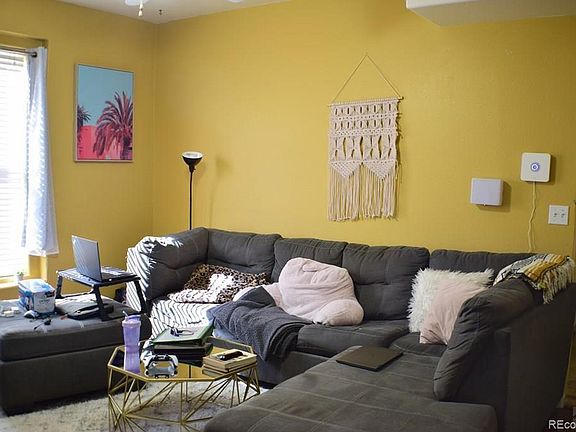5th image of 137 Harvard Ave