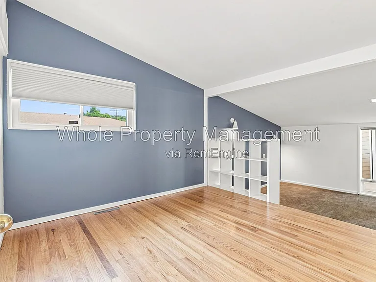 2300 S Newton St — Photo 18