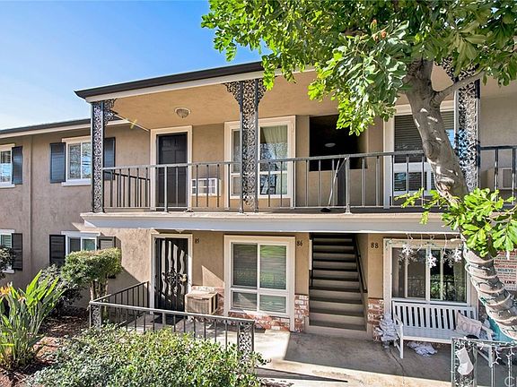 2nd image of 660 S Glassell St APT 86