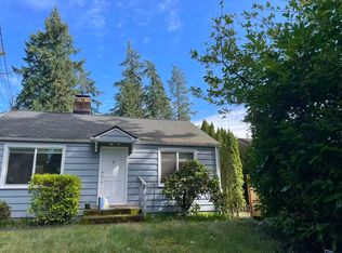 15254 Dayton Ave N, Shoreline, WA 98133