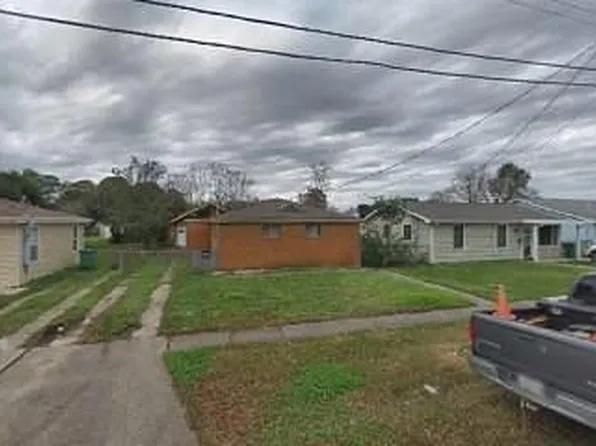 48 Creagan Ave, Gretna, LA 70053