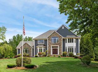 65 Birchwood Rd, Tewksbury, MA 01876