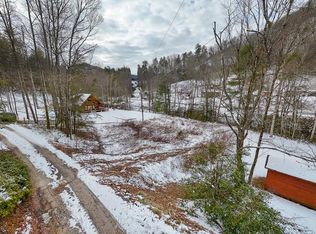 3 Riverview Dr, Robbinsville, NC 28771