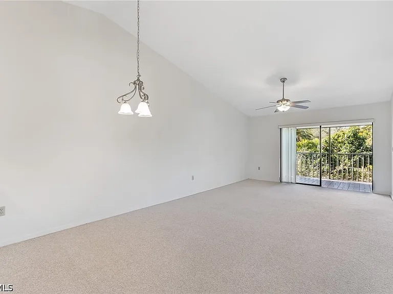 9305 Lake Park Dr #204 — Photo 7
