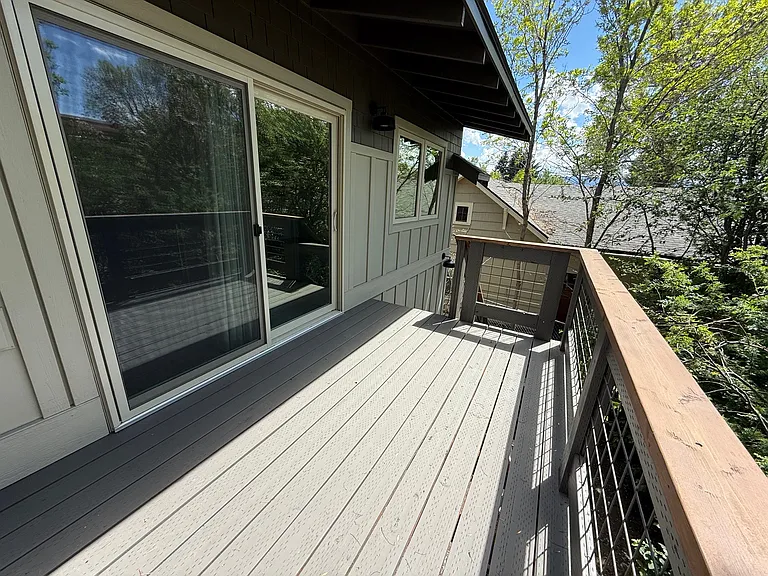 518 W Hayes St — Photo 4