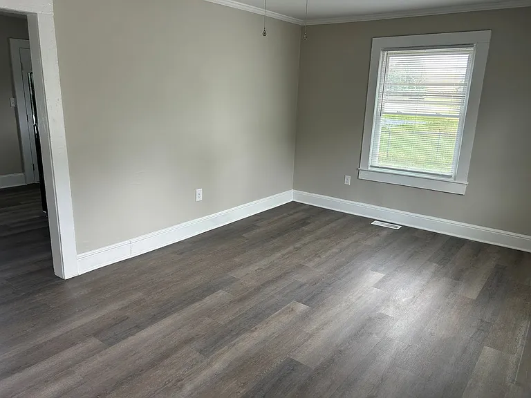 2701 Patrick Ave — Photo 5