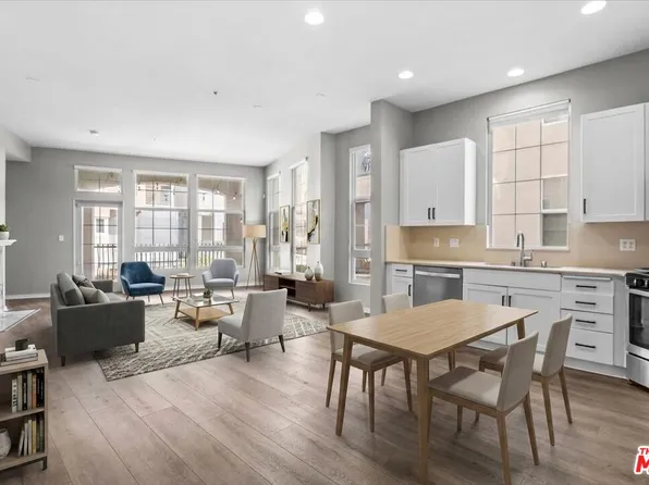 13020 Pacific Promenade Unit 203, Playa Vista, CA 90094