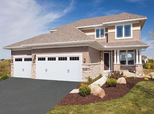 1515 Hemlock Way, Chanhassen, MN 55317