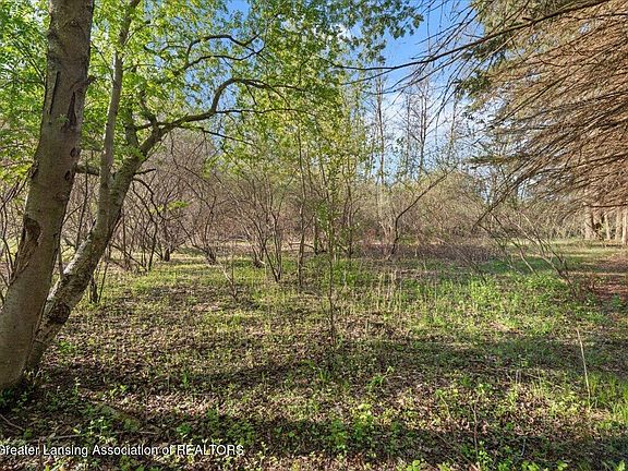 3rd image of 0 Woodlawn Ct