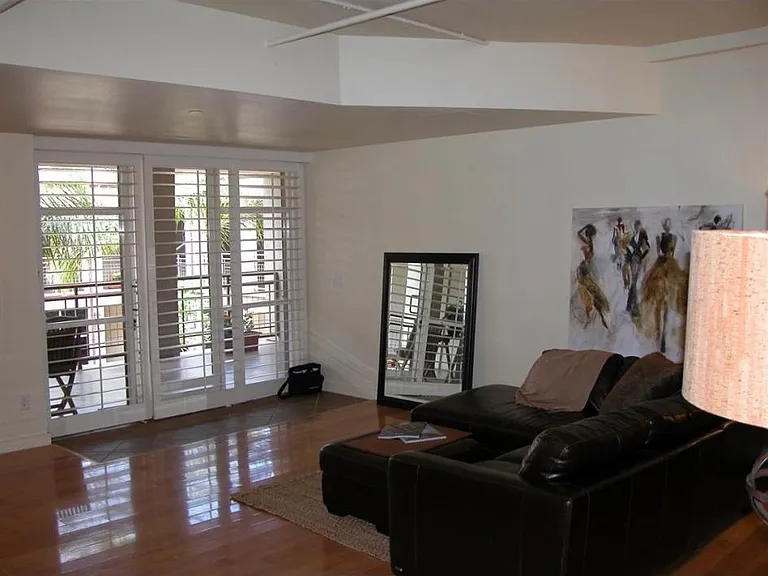 7514 Girard Ave — Photo 10