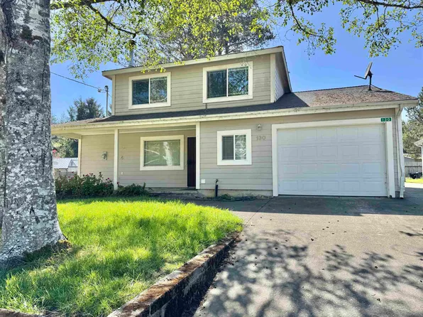 130 Azalea Dr, Klamath, CA 95548