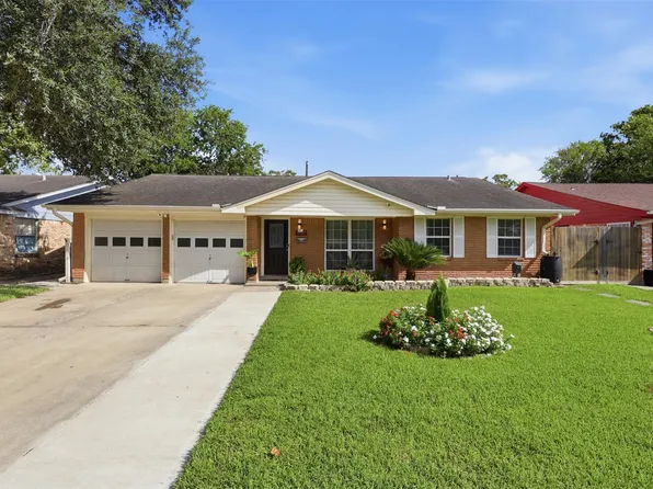 7027 Kingsway Dr, Houston, TX 77087