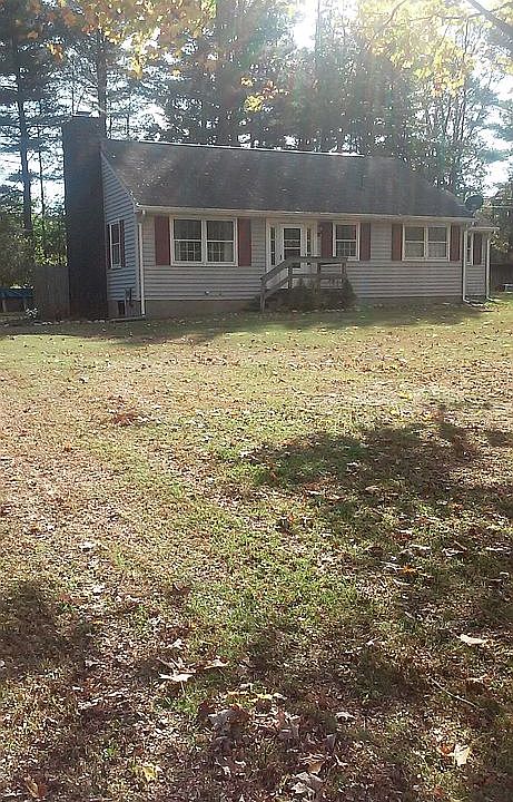 1st image of 22 Stewart Dr