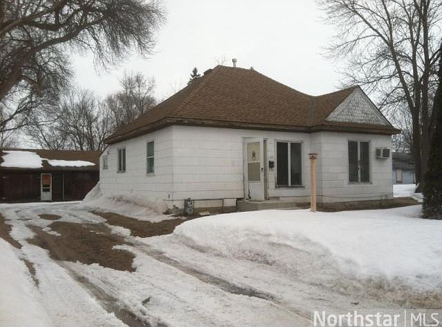 2nd image of 320 W Darwin St