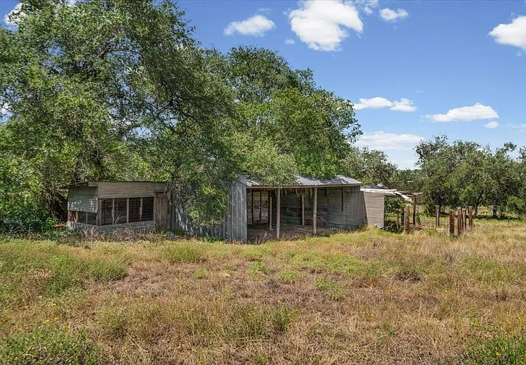 13501 Nutty Brown Rd — Photo 27