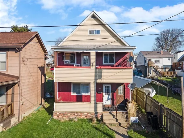 633 E 9th Ave, Tarentum, PA 15084